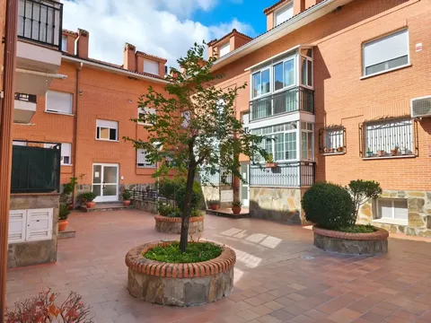 Pis de 76 m² a Brunete
