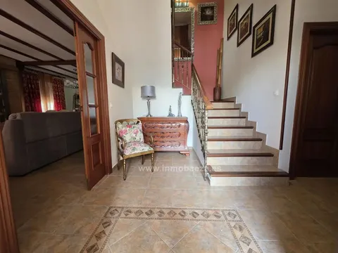 Casa de 150 m² a Baeza