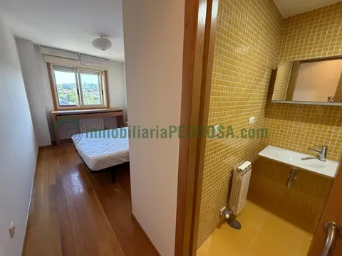 Pis de 76 m² a Pontevedra