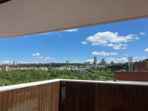 Appartamento 95 m² a Madrid