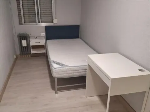 Pis de 80 m² a Cáceres