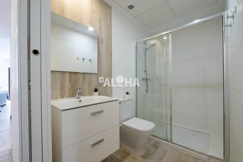 Flat 1597 m² in Alfara del Patriarca