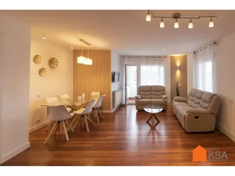 Appartamento 117 m² a Santiago de Compostela
