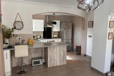 Casa de 80 m² en Orihuela