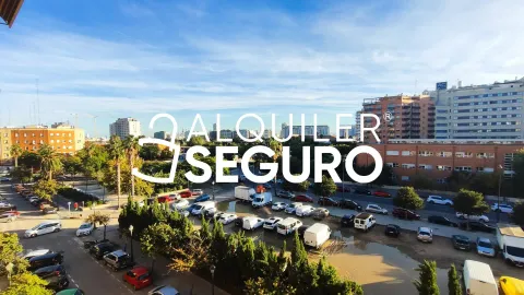 Wohnung 100 m² in Valencia (2/29)