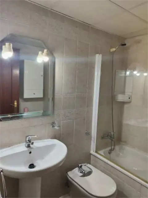 Pis de 80 m² a Còrdova