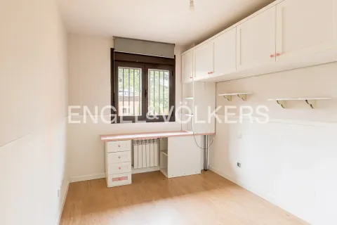 Appartamento 180 m² a Villanueva de la Cañada