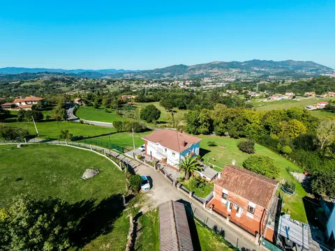 Casa de 69 m² a Oviedo