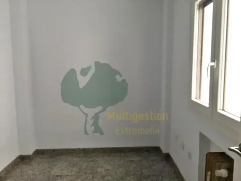 Pis de 90 m² a Cáceres