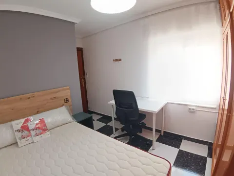 Habitació de lloguer, Cartagena