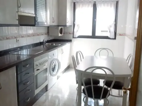 Pis de 120 m² a Valverde de la Virgen (3/22)
