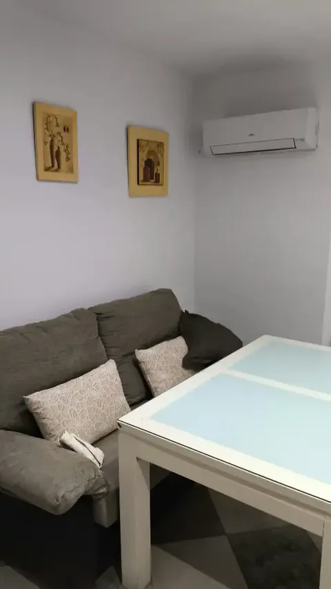 Pis de 80 m² a Còrdova