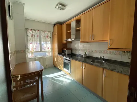 Pis de 90 m² a Vitòria