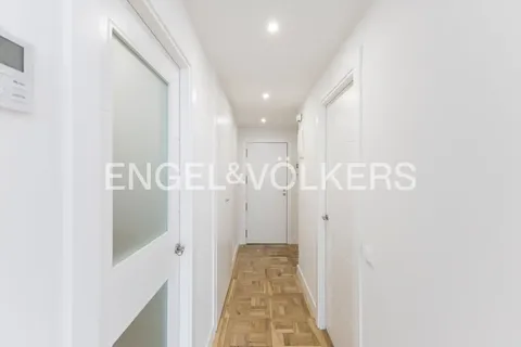 Appartamento 98 m² a Madrid