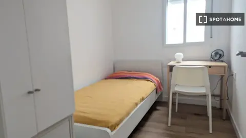 Pis de 80 m² a València
