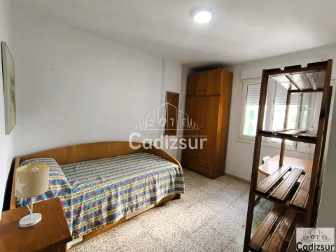 Pis de 101 m² a Cádiz