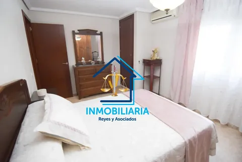 Pis de 88 m² a Còrdova