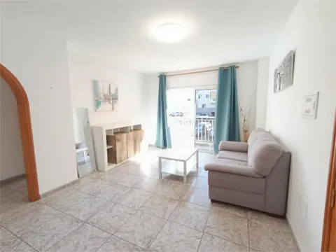 Flat 96 m² in Arona (2/9)