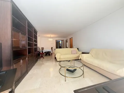 Pis de 142 m² a Girona