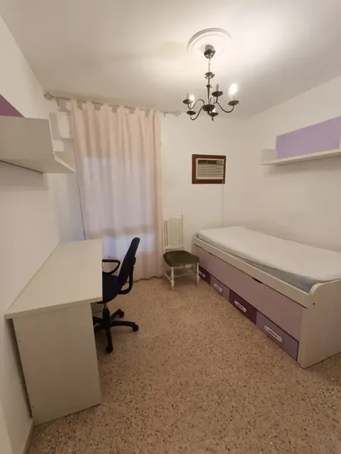 Quarto para alugar, Sevilla
