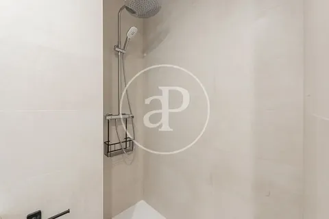 Wohnung 78 m² in Madrid