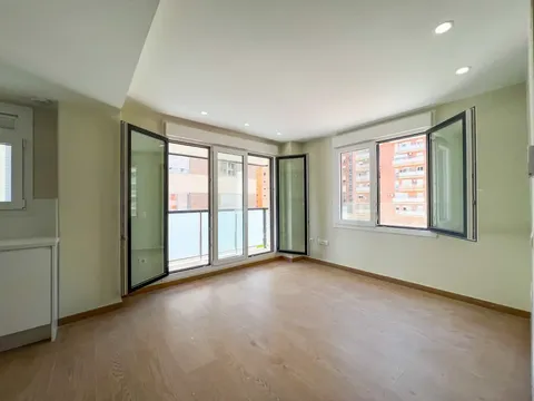 Pis de 79 m² a València