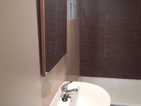 Pis de 100 m² a Còrdova