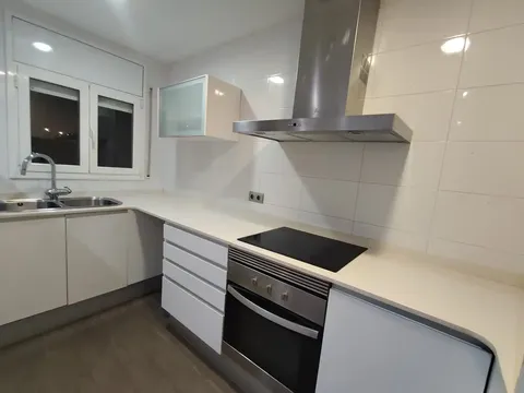 Haus 80 m² in Sant Vicenç dels Horts