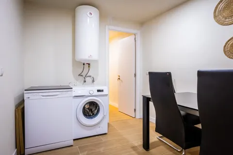 Habitació de lloguer, Parla