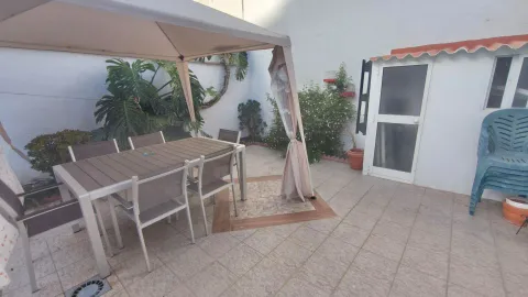 House 80 m² in Málaga