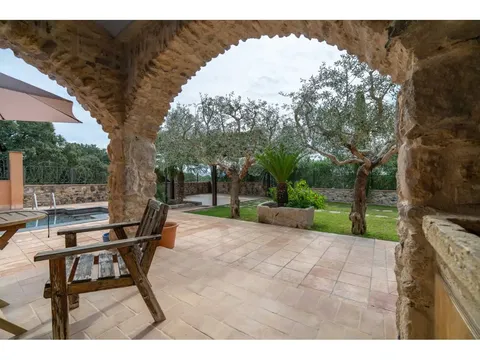 Casa de 282 m² a Garrigàs