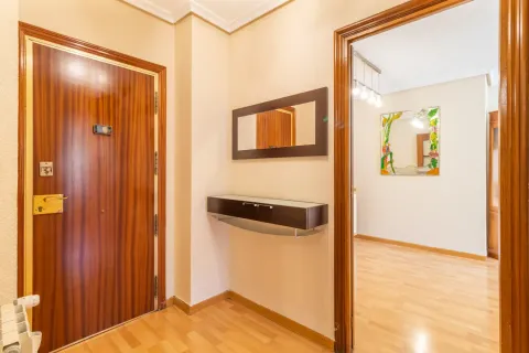 Pis de 84 m² a Madrid