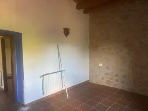 House 120 m² in Fontcoberta