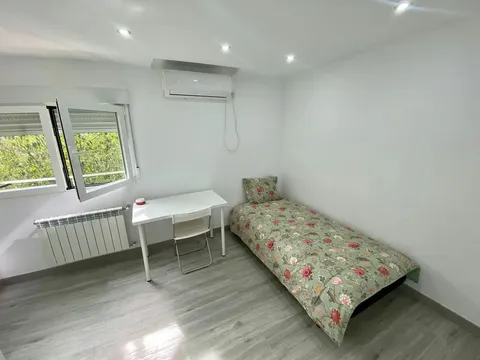Chambre à louer, Madrid