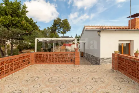 Haus 90 m² in la Torre de Claramunt