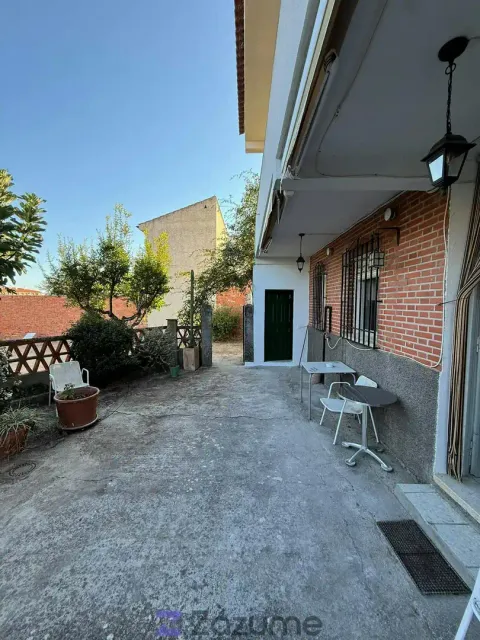Casa de 125 m² a Cazalegas