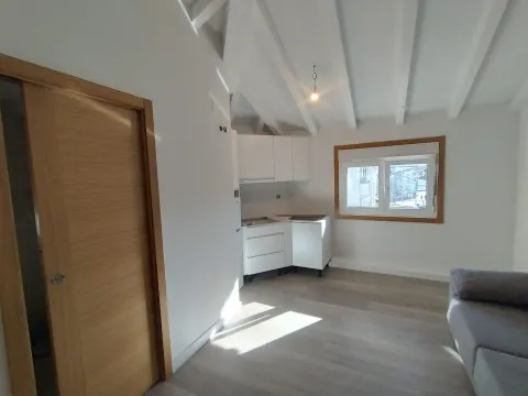 Wohnung 30 m² in Santiago de Compostela