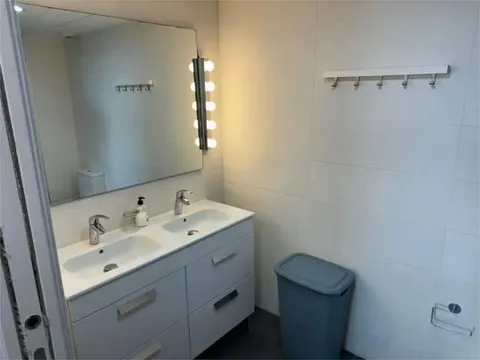 Pis de 116 m² a Badalona