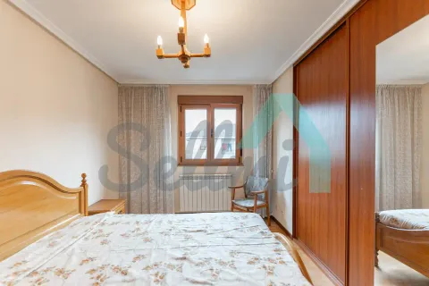 Wohnung 119 m² in Oviedo