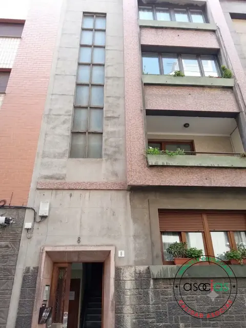 Pis de 125 m² a Gijón
