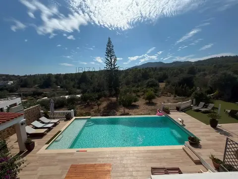 Haus 250 m² in Sant Josep de sa Talaia