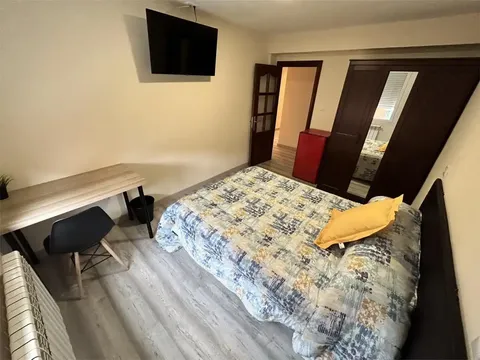 Habitación 76 m², Avilés