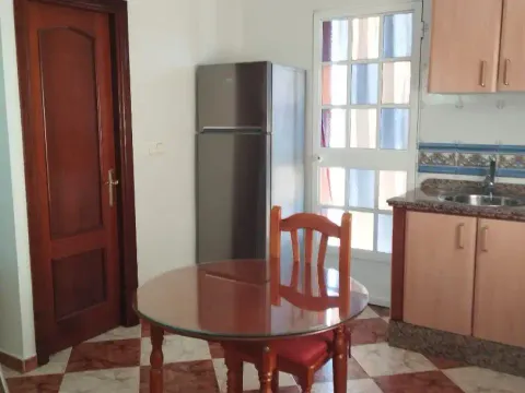 Piso de 60 m² en Brenes (3/12)
