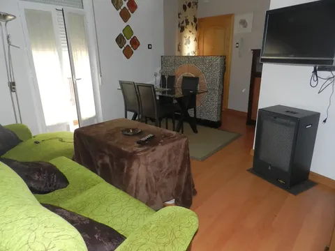 Piso de 70 m² en Linares