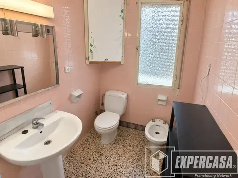 Кімната в оренду, Llíria