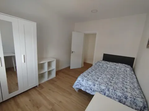 Pis de 103 m² a Oviedo