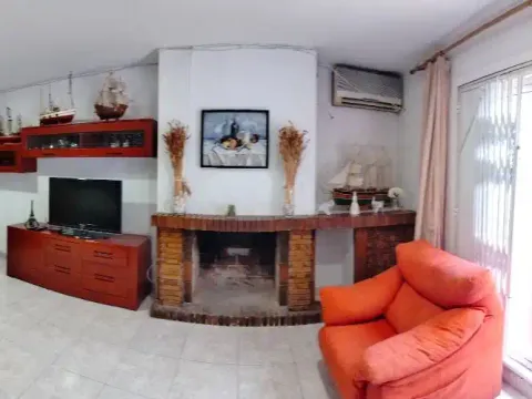 Quarto para alugar, Paterna