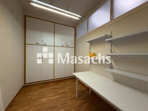 Pis de 296 m² a Terrassa