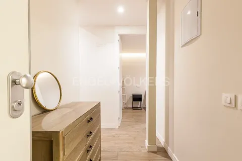 Flat 110 m² in Madrid