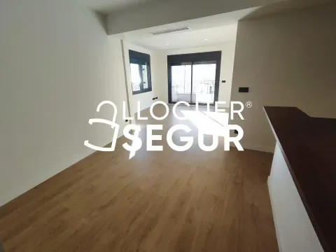 Flat 94 m² in Madrid